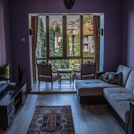 Chic Apartment Brașov Exterior foto